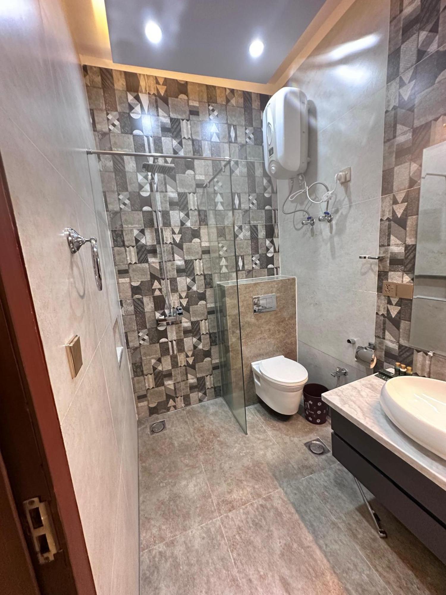 Pavilion Suites - Premium Aparthotel In Bahria Town Rawalpindi Zewnętrze zdjęcie